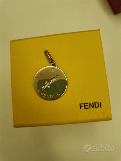 forzieri ciondolo fendi|fendi pants.